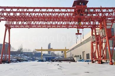 Uhandisi Gantry crane 3