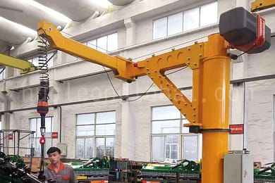 Intelligent lifting folding jib crane 2