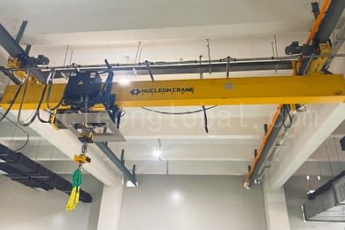 Special crane for cleaning 4