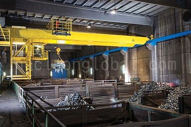 electromagnetic overhead crane 3